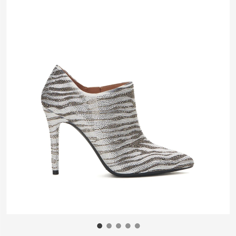 Luela High Heel Bootie in White & Black Zebra